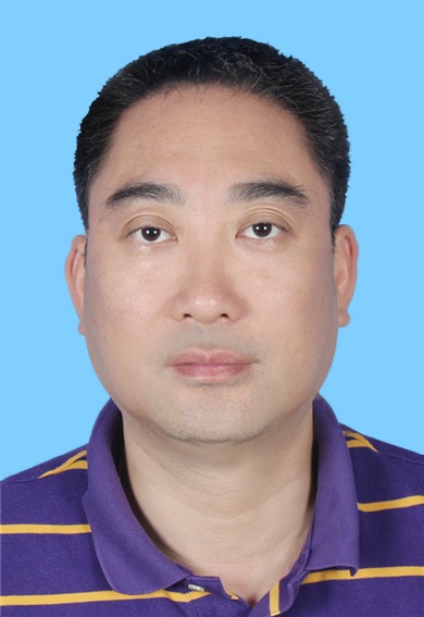 卢志瑜.jpg