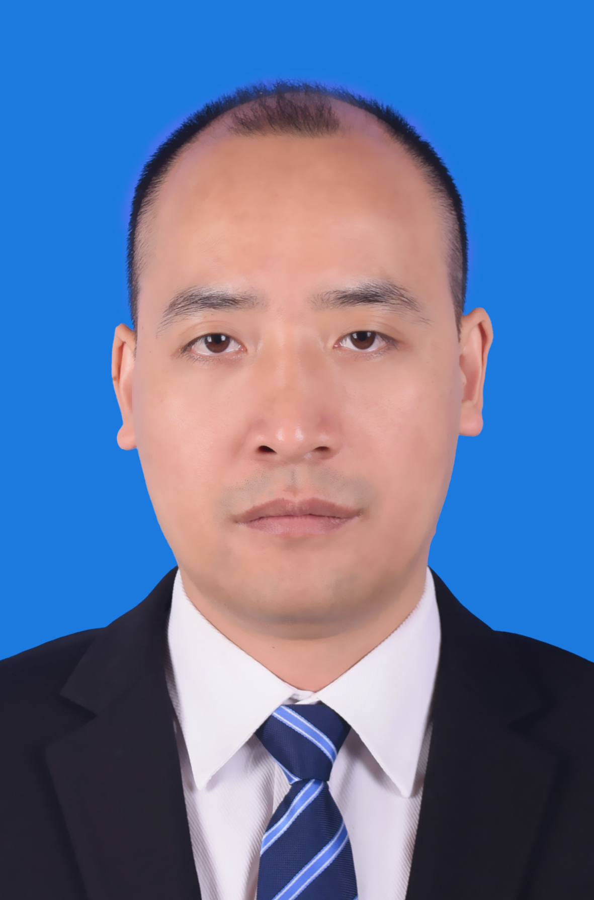 19李伟.jpg