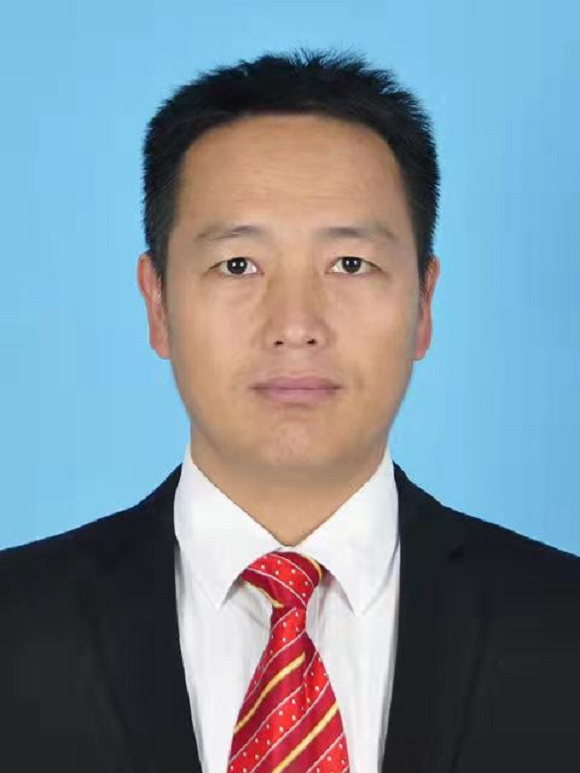 黄朝俊.jpg