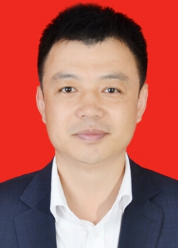 李新刚