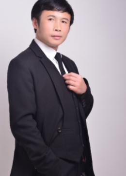 陆启宏
