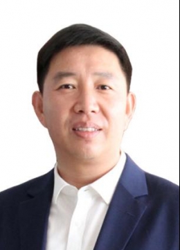 杨春